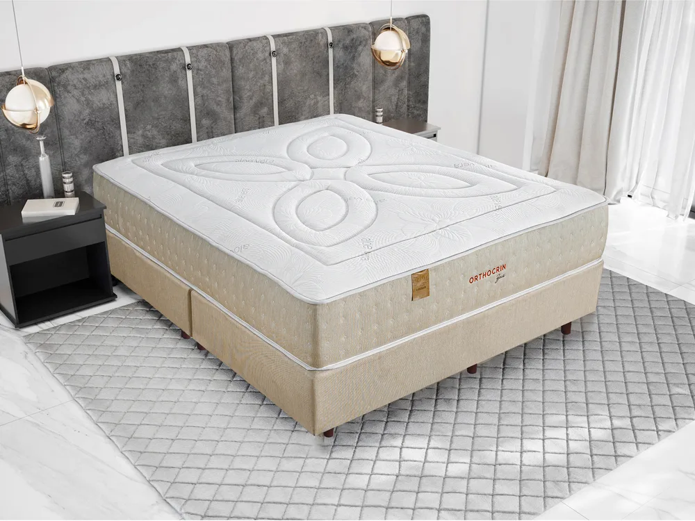 Colchão de espuma Orthocrin Zeus em quarto montado
